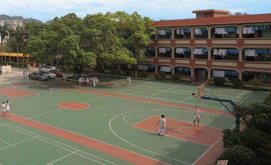 鐵山港區(qū)中等職業(yè)技術學校