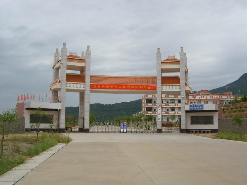 南安市工業(yè)學(xué)校宿舍環(huán)境、寢室環(huán)境