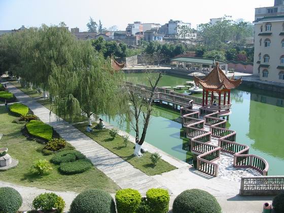 南寧市衛(wèi)生學(xué)校宿舍環(huán)境、寢室環(huán)境