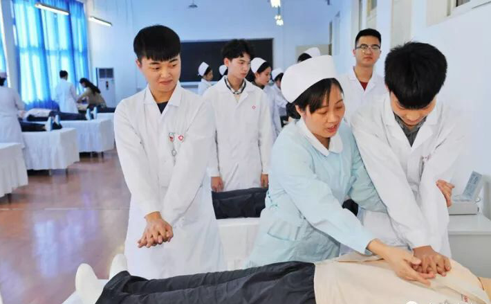 男生學衛(wèi)校的前景