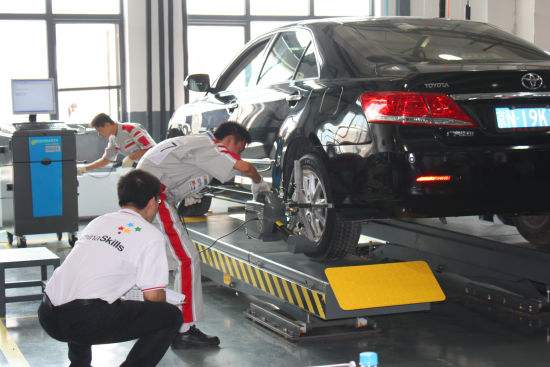 重慶市職高汽車維修學(xué)校課程