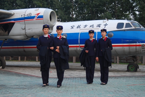 重慶市航空學(xué)?？粘苏n程內(nèi)容有哪些