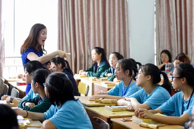 重慶男生讀幼師學校怎么樣