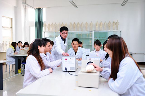 貴州衛(wèi)校有哪些專業(yè)比較有前途？