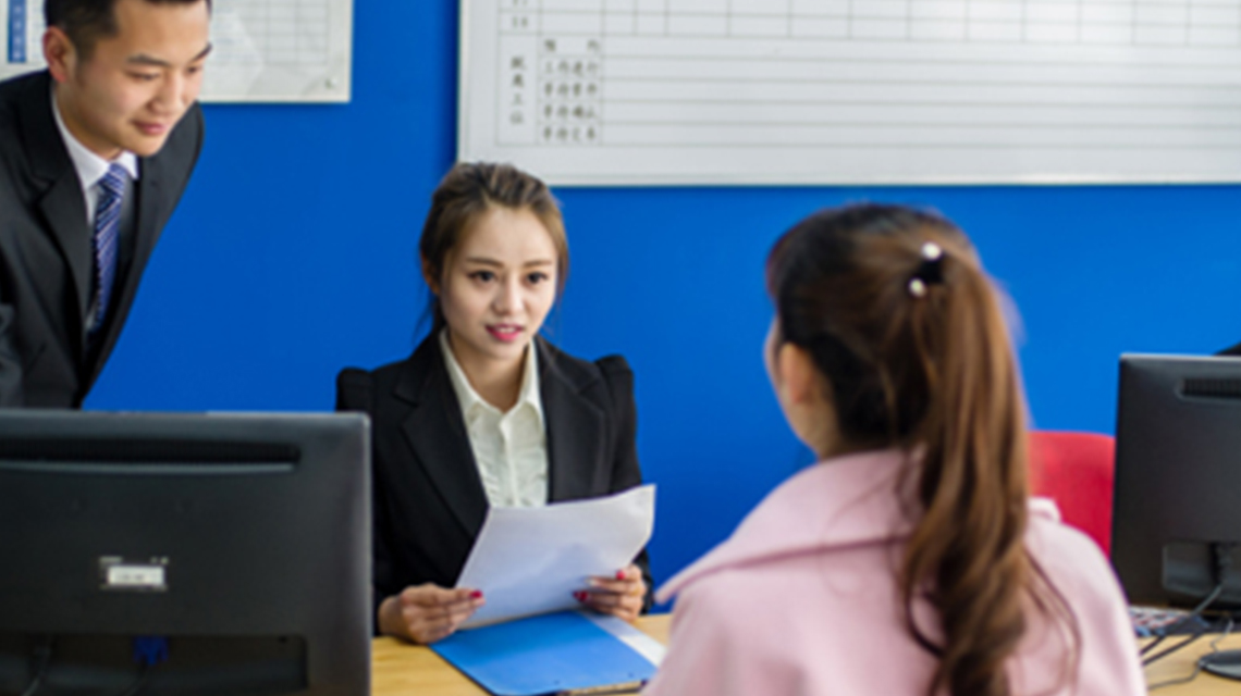 上職業(yè)高中好還是上民辦高中好？