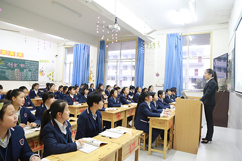 重慶光華女子中等職業(yè)學(xué)校好不好？光華女子學(xué)校怎么樣？