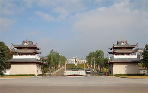 廣西南寧地區(qū)哪所衛(wèi)校比較好？