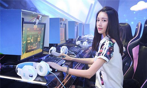 入職即高端的專業(yè)：航空服務