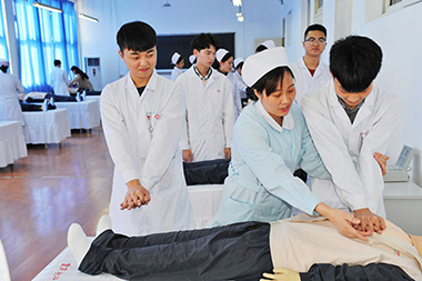 2021年重慶知行衛(wèi)生學(xué)校最新招生計(jì)劃、招生要求