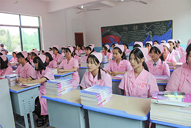 江西鷹潭衛(wèi)生學(xué)校2021年宿舍環(huán)境怎么樣？環(huán)境好不好？