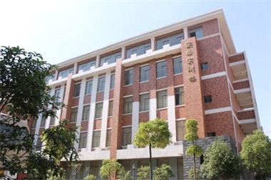 2021年江西工商職業(yè)技術(shù)學(xué)院好不好、學(xué)校怎么樣？