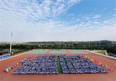 2021年南昌向遠(yuǎn)軌道技術(shù)學(xué)校收費情況怎樣？學(xué)費多少？