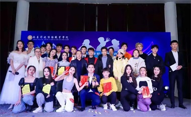 2021年南昌影視傳播職業(yè)學(xué)院報(bào)名方式、怎樣報(bào)名？